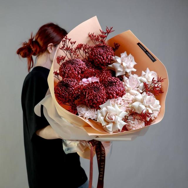 Авторский букет Красное полусладкое