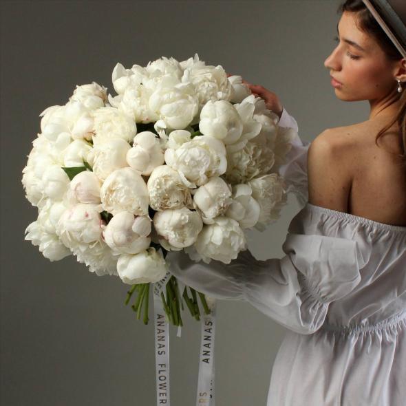 Пион белый (цена за 1 шт)