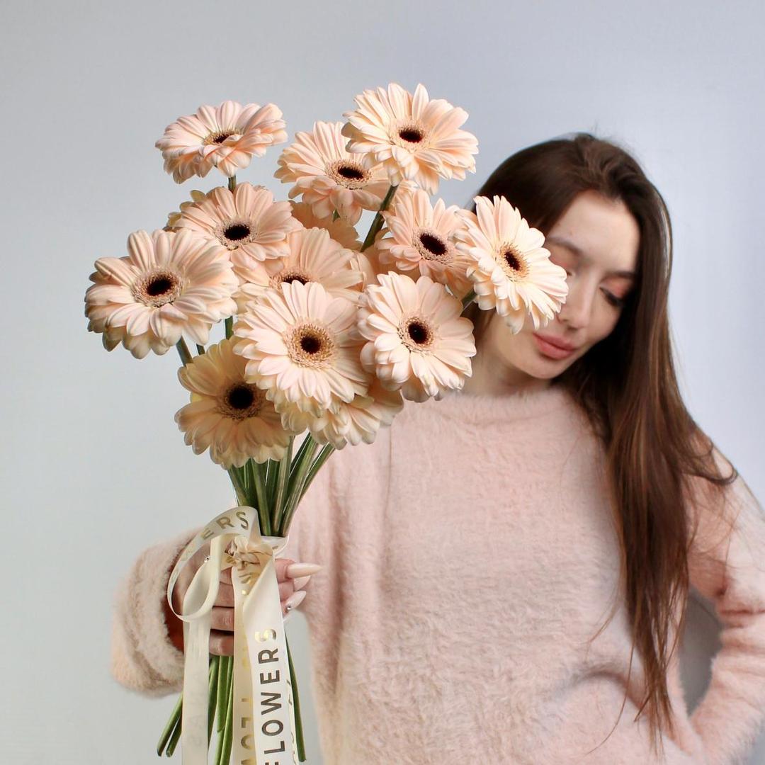 Гербера мини White