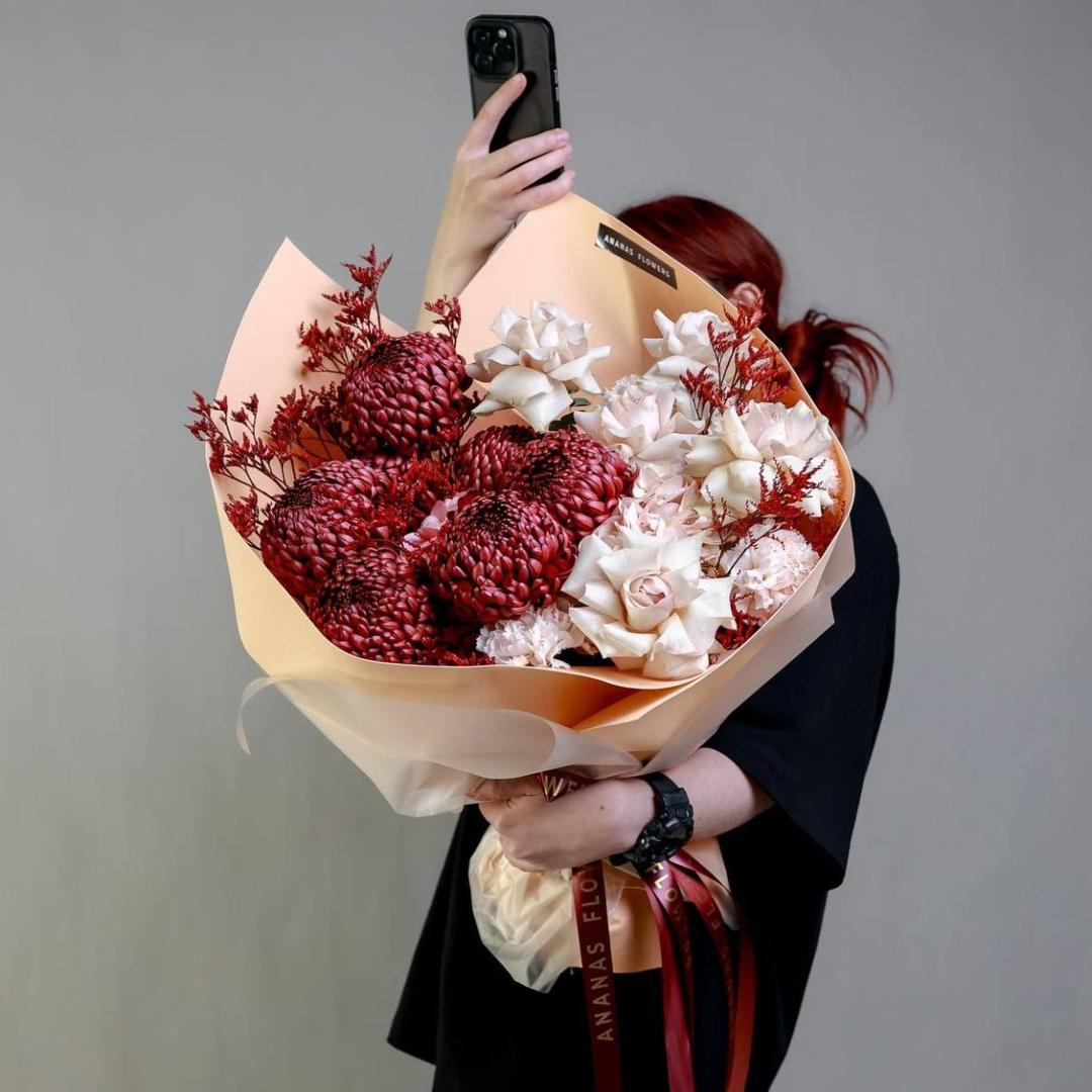 Авторский букет Красное полусладкое