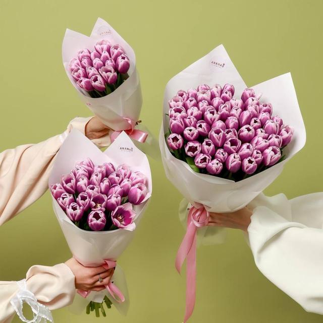 Букет из нежно-фиолетовых тюльпанов (в трех размерах)