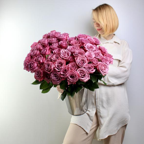 Роза Эквадор Moody Blue 60см Роза Эквадор Moody Blue 60см