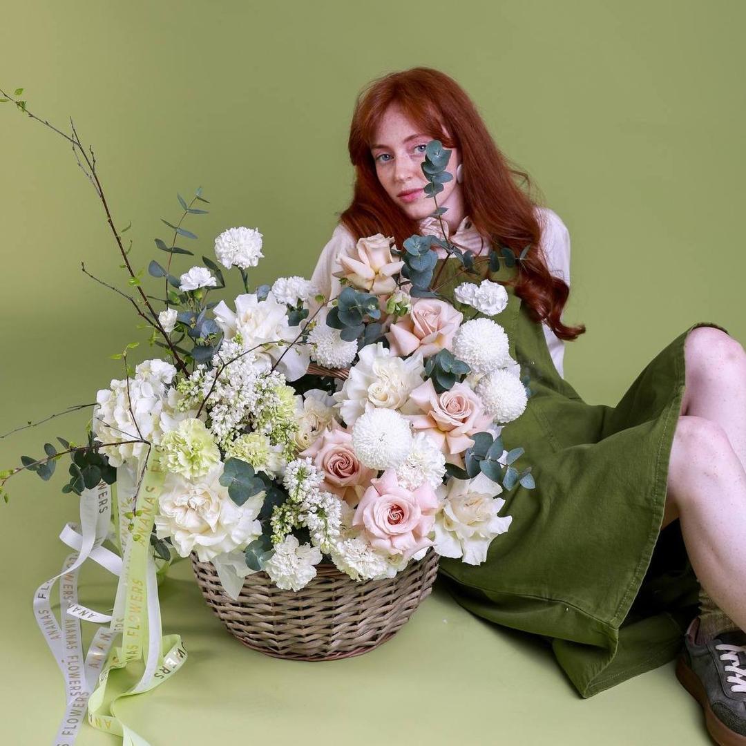 Композиция в корзине История на двоих