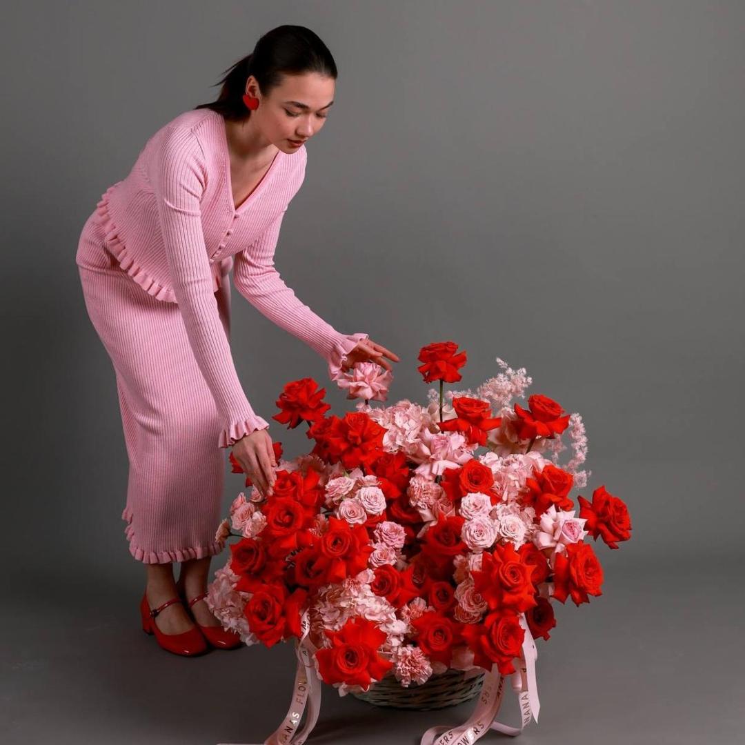 Композиция в корзине Код любви