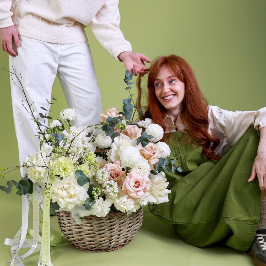 Композиция в корзине История на двоих