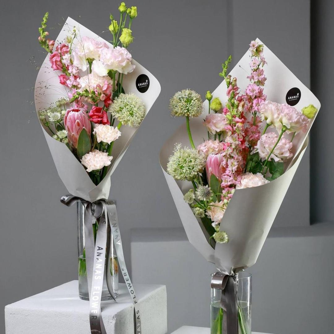 Авторский кулек с экзотичной протеей (в двух размерах)