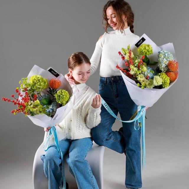 Букет Созвездие ангела (в двух размерах) Букет Созвездие ангела (в двух размерах)