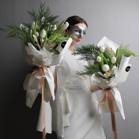 Зимний букет с тюльпанами Зимний букет с тюльпанами